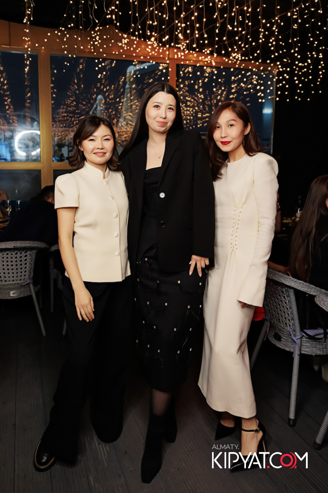 OBLAKO LOUNGE BAR. КИПЯТКОМ АЛМАТЫ!