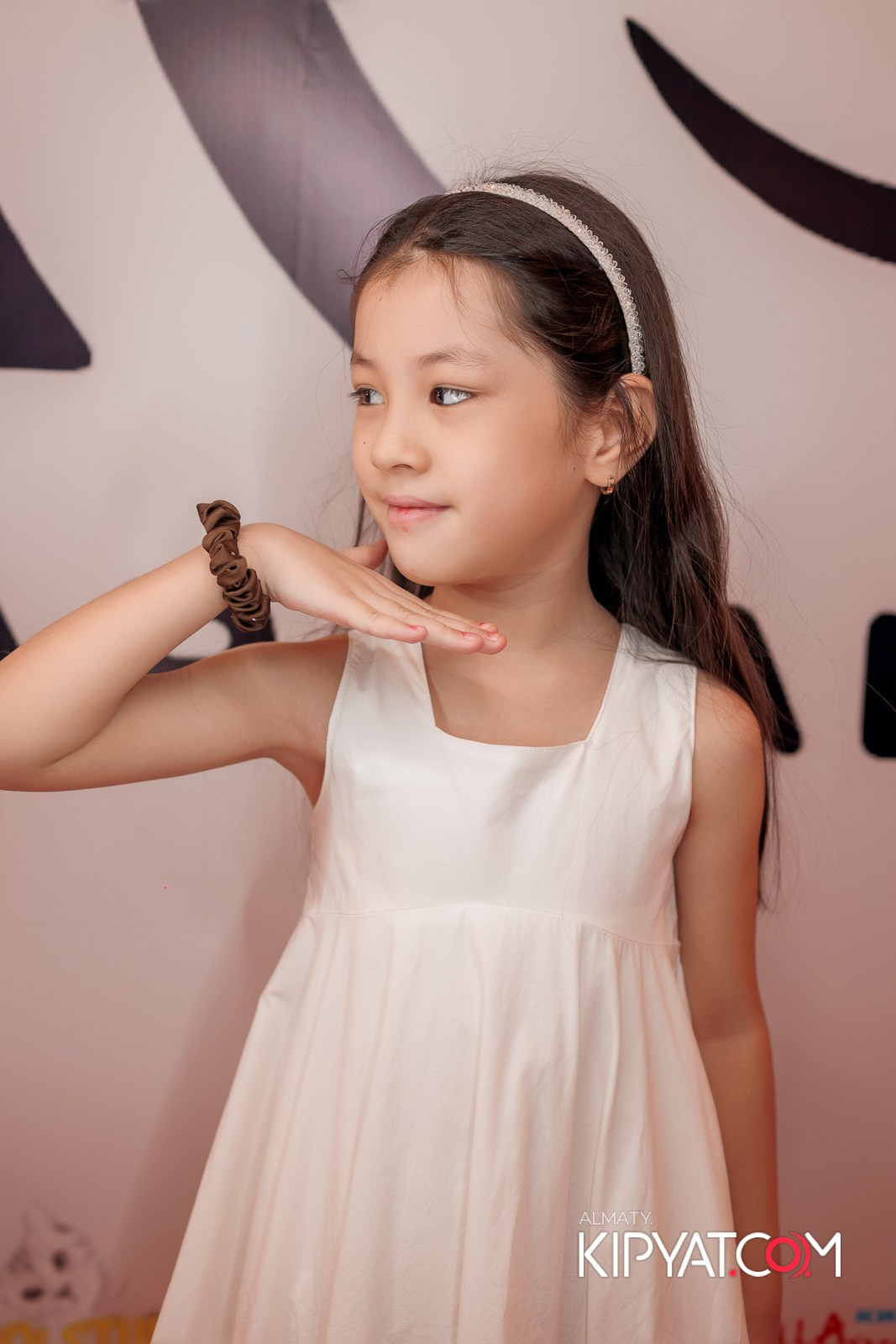 ПРЕЗЕНТАЦИЯ 9 ГРУППЫ КИНОПРОЕКТА «STARBALALAR». КИПЯТКОМ АЛМАТЫ!