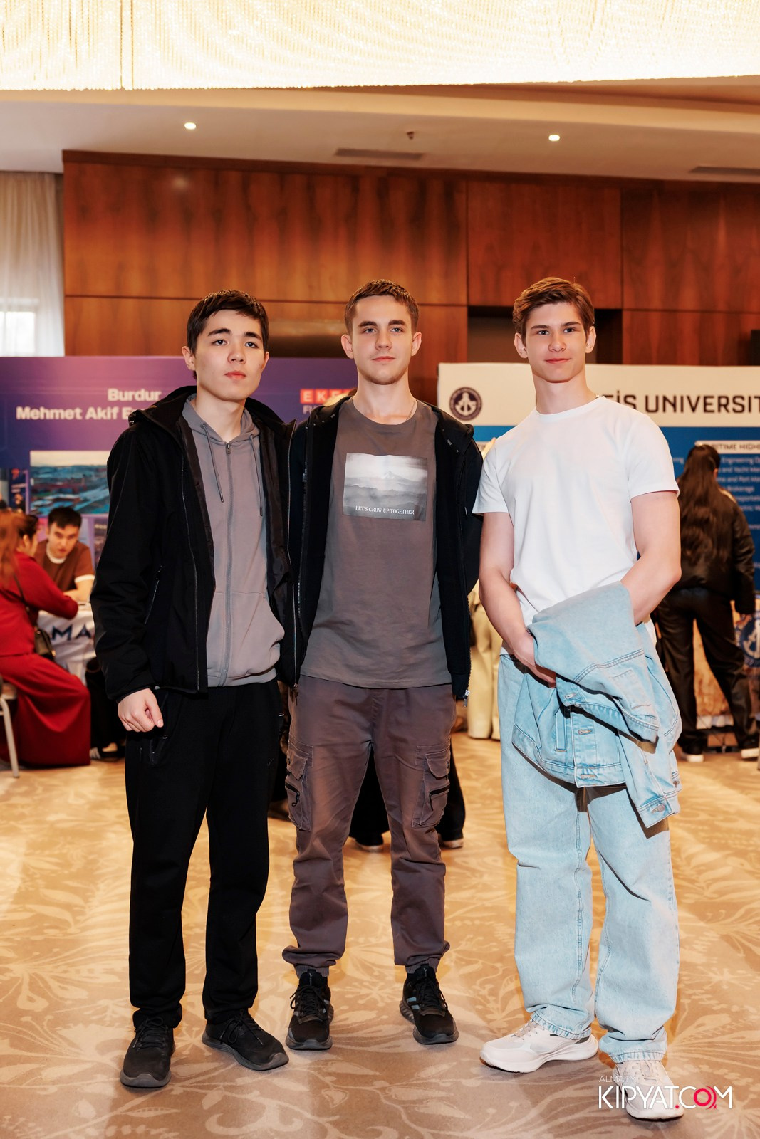 ВЫСТАВКА ТУРЕЦКИХ УНИВЕРСИТЕТОВ. КИПЯТКОМ АЛМАТЫ! Фотосъемка мероприятий в Алматы