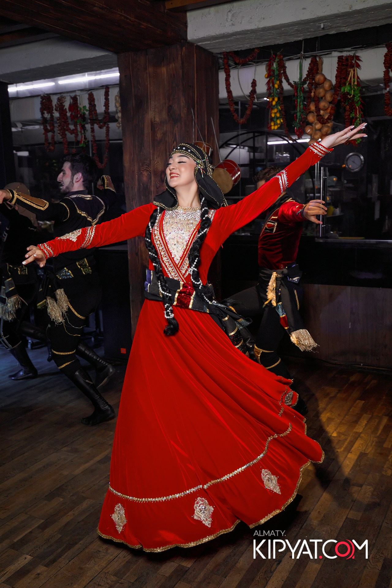 ВАХТАНГУРИ. КИПЯТКОМ АЛМАТЫ!