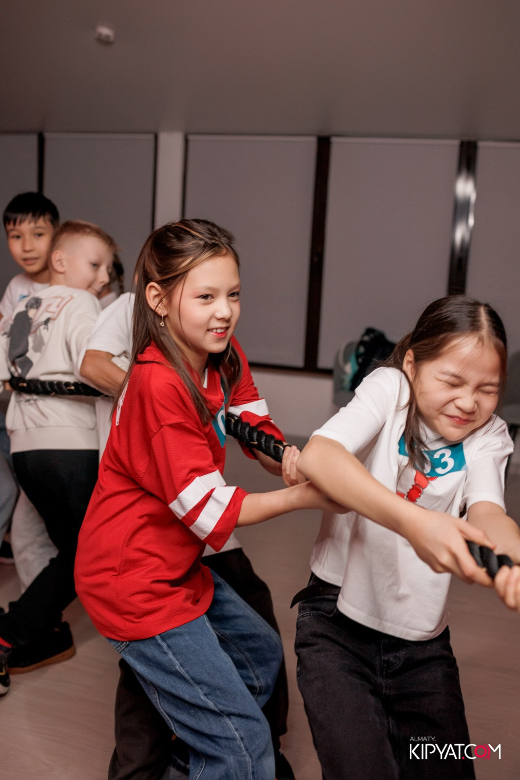 КВЕСТ-ШОУ ALAROVICH / ИГРА В КАЛЬМАРА. КИПЯТКОМ АЛМАТЫ!