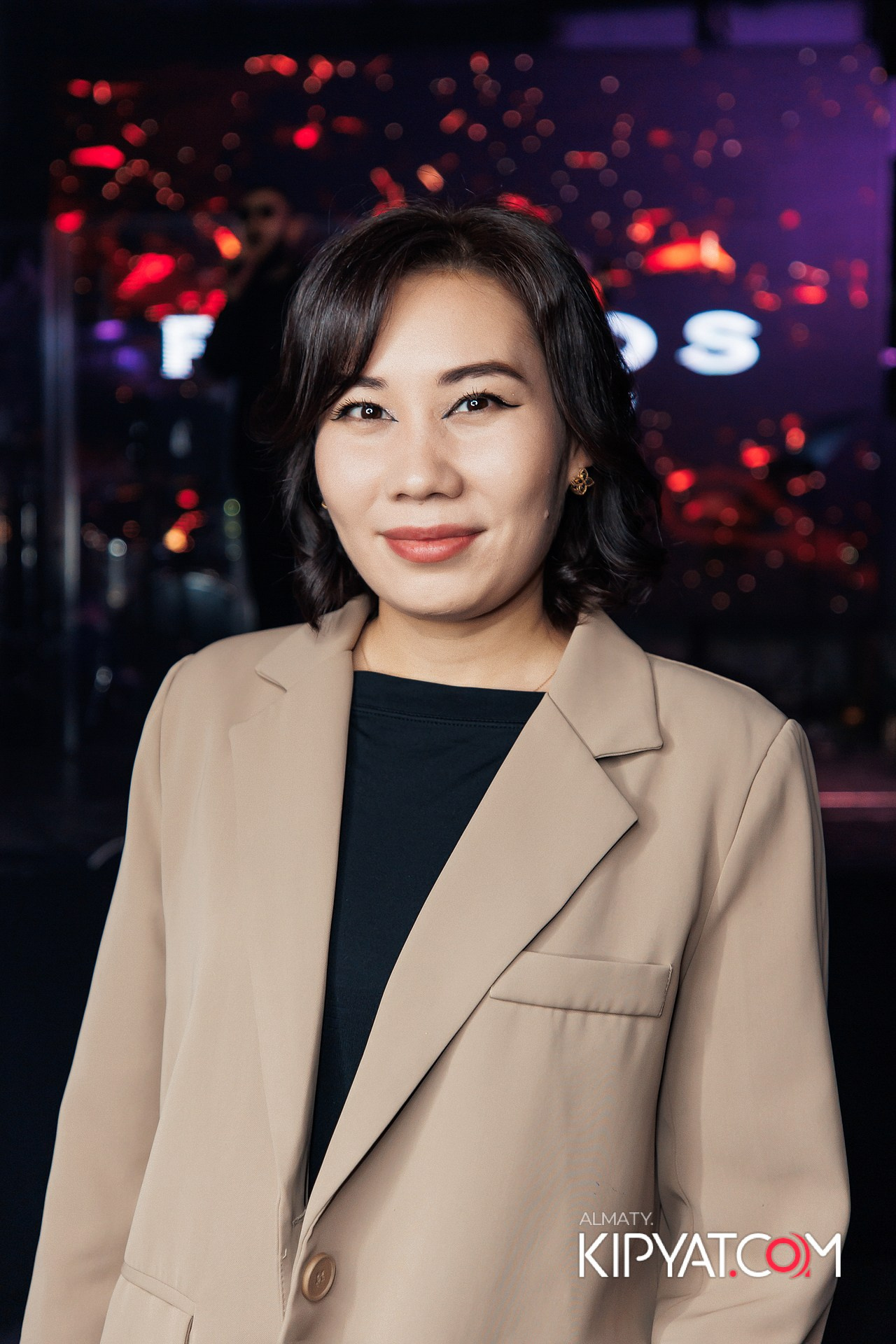 FRIENDS TERRACE & BAR. КИПЯТКОМ АЛМАТЫ!