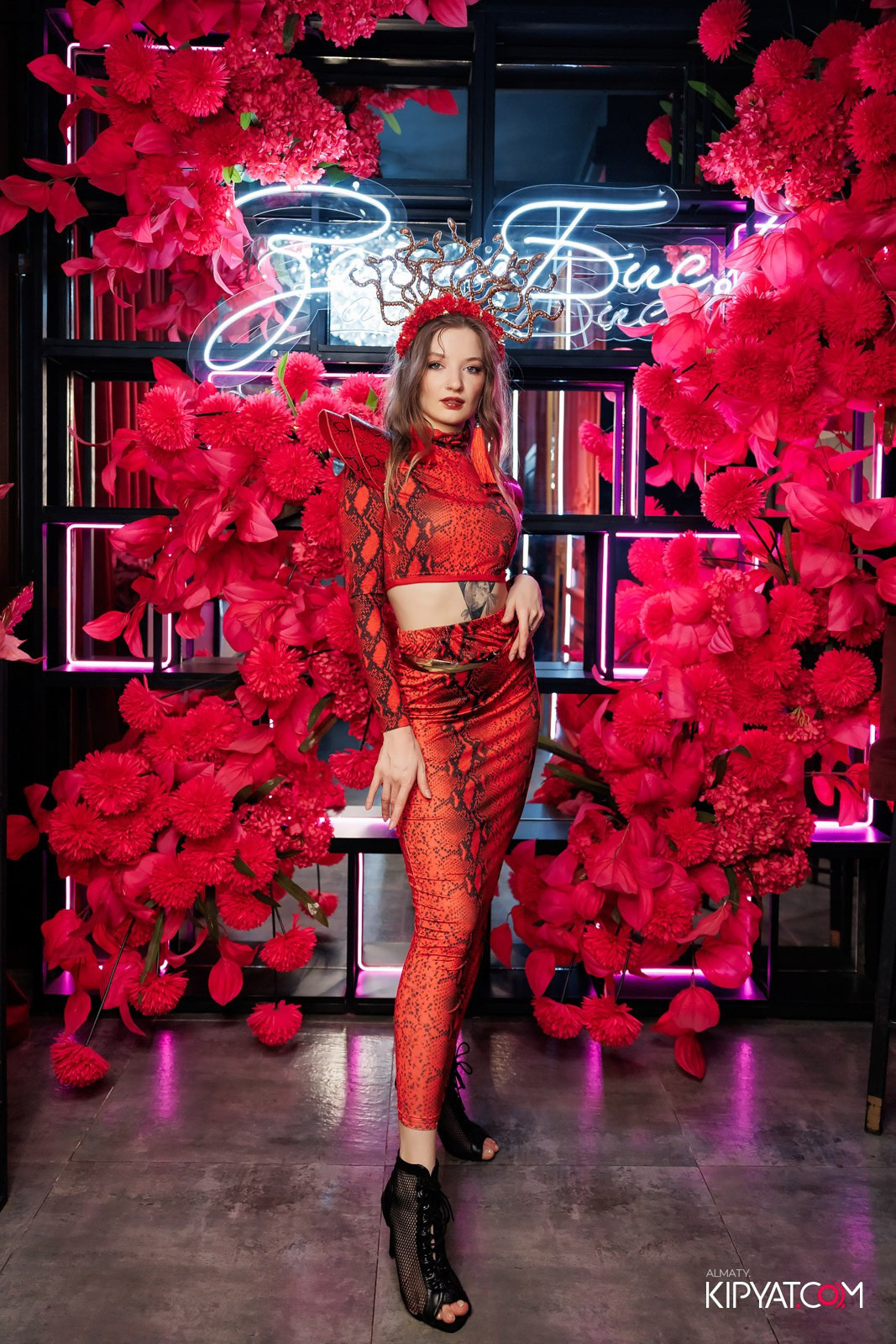 ЗАЯ, НА БИС. КИПЯТКОМ АЛМАТЫ!