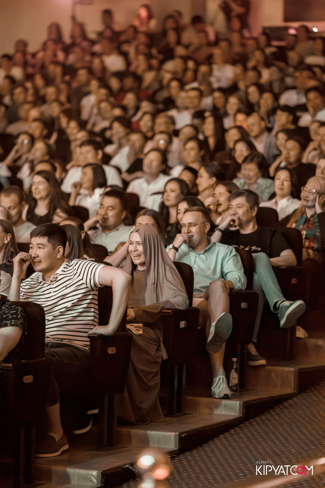 STAND UP КОНЦЕРТ АЛЕКСАНДА МЕРКУЛЬ. КИПЯТКОМ АЛМАТЫ!