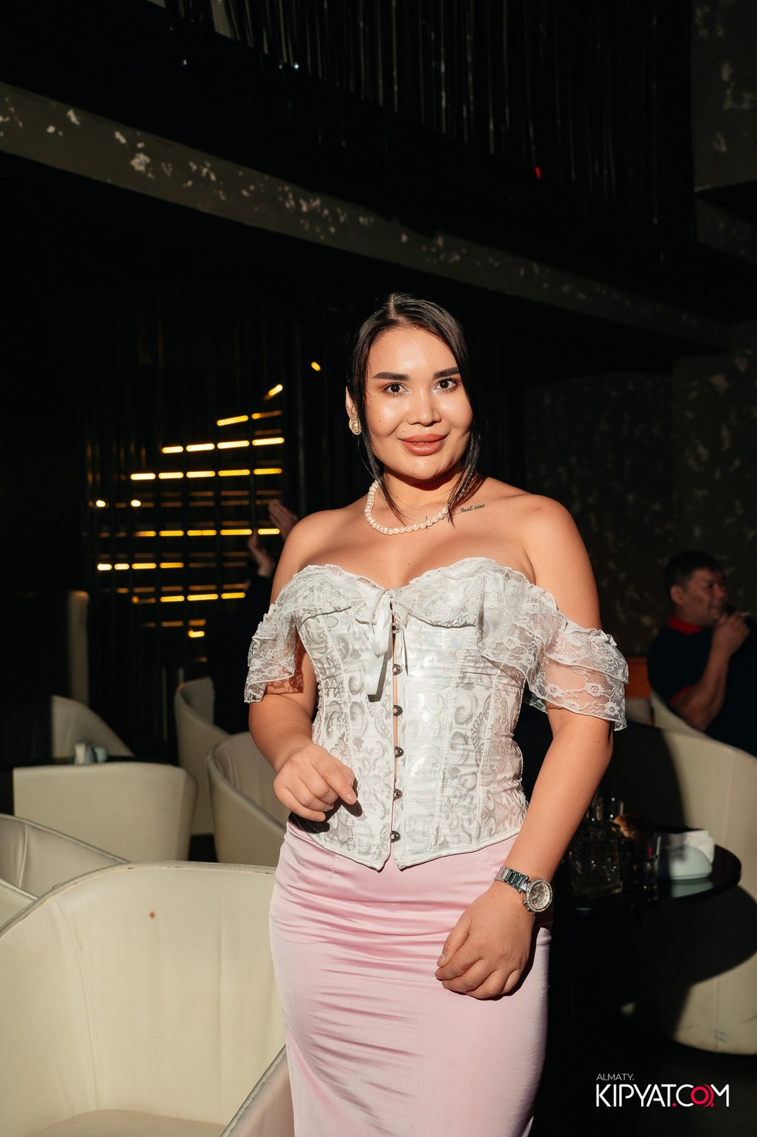 RETRO HIT. КИПЯТКОМ АЛМАТЫ!