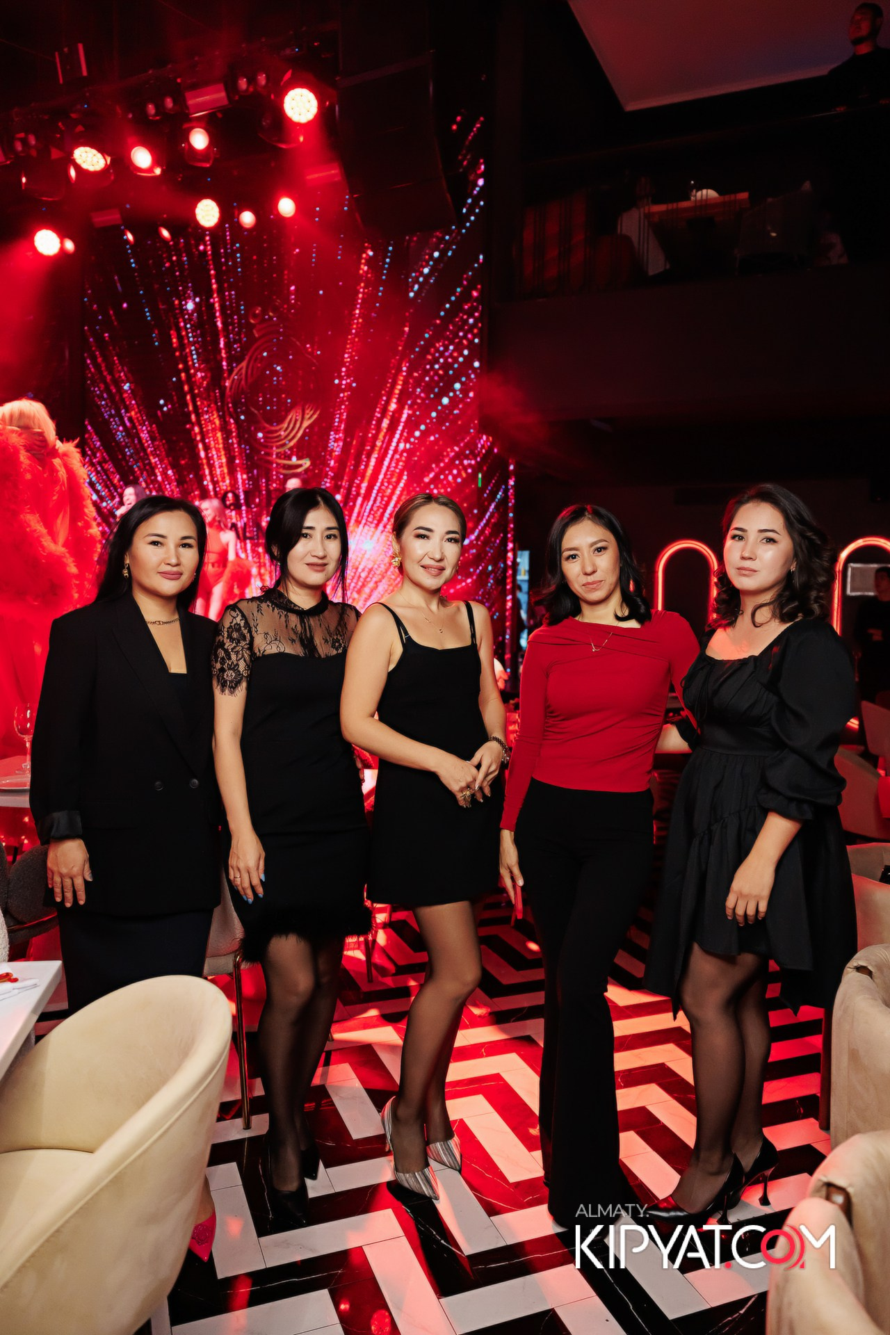 QUEEN. КИПЯТКОМ АЛМАТЫ!