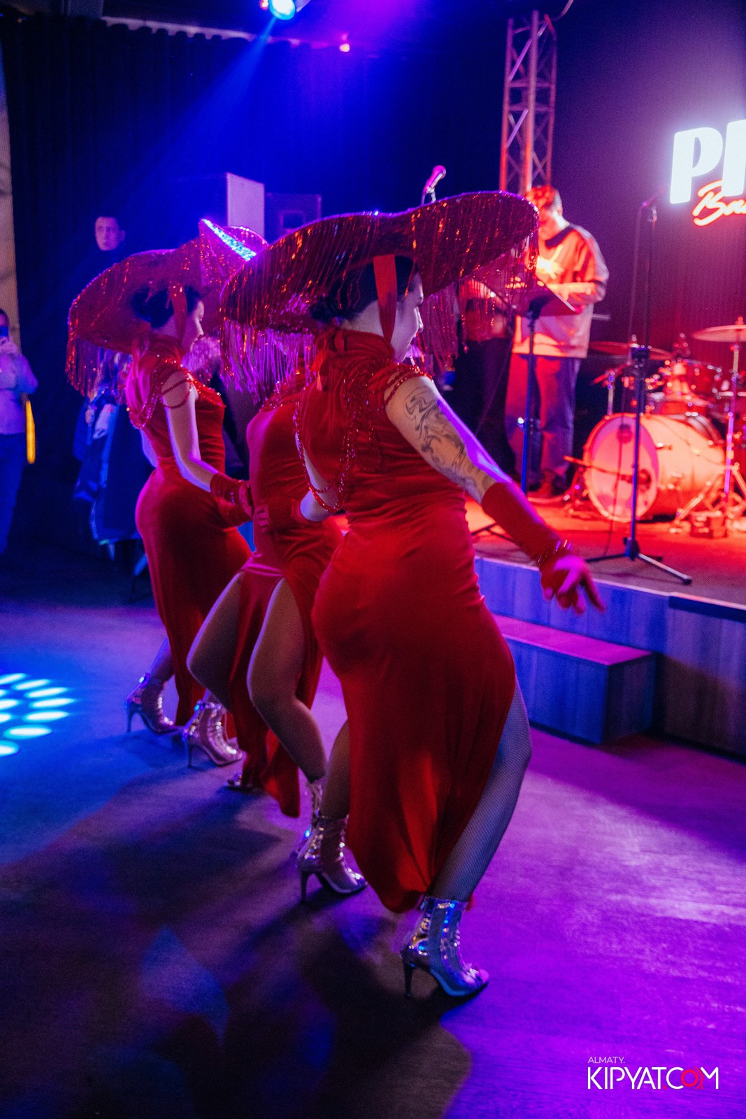 ПИНТА НА ДОСТЫК. КИПЯТКОМ АЛМАТЫ!