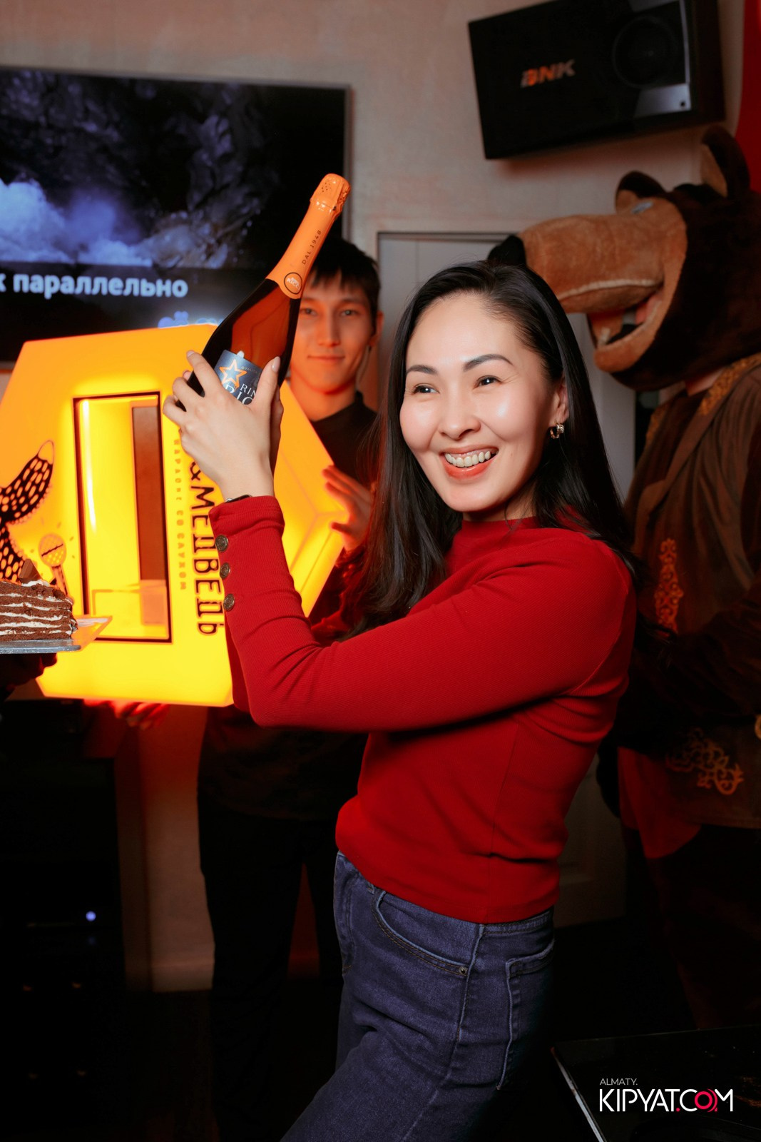 УХО И МЕДВЕДЬ НА САИНА. КИПЯТКОМ АЛМАТЫ!