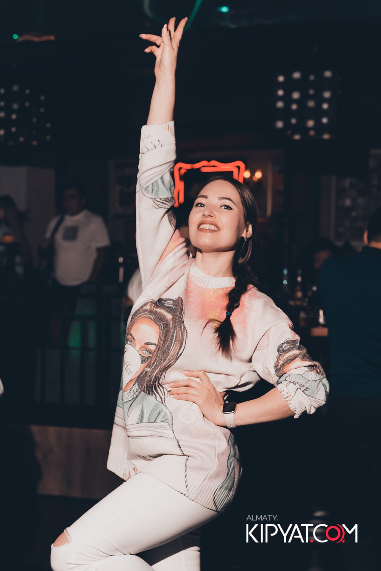 ВЫСТУПЛЕНИЕ ГРУППЫ ВИРУС SANTA BARBARA. КИПЯТКОМ АЛМАТЫ!