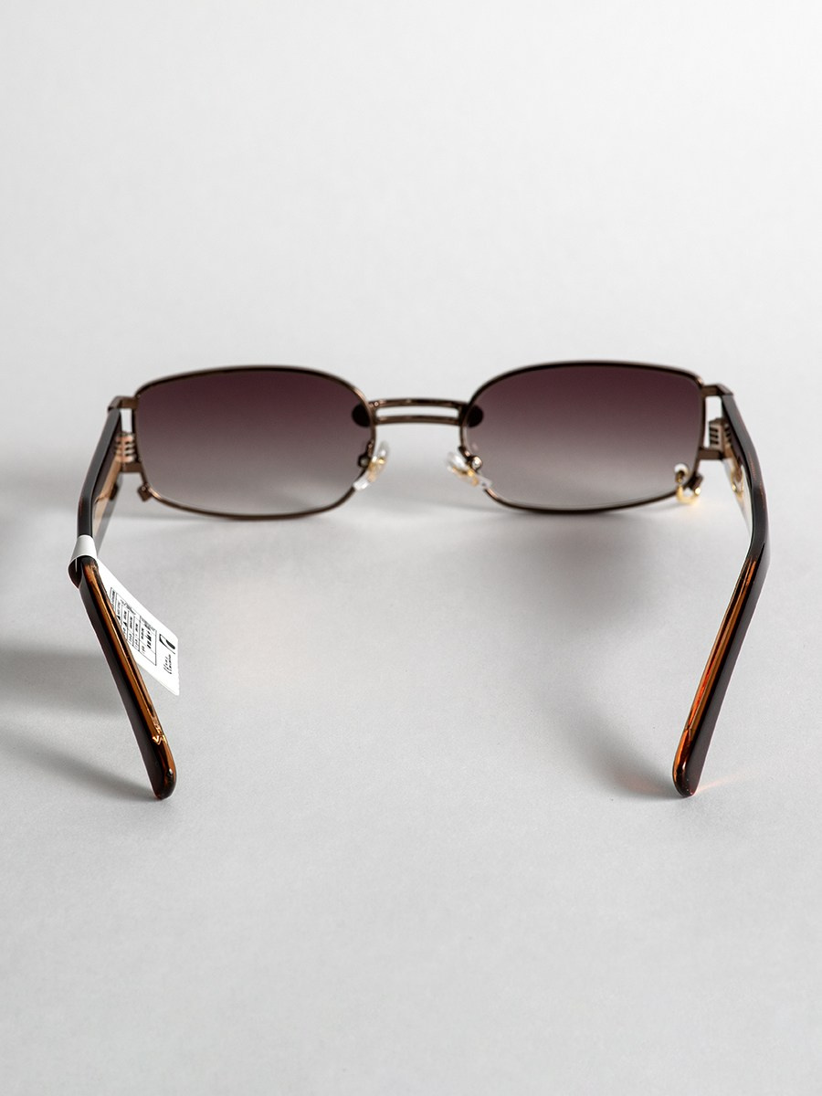 Съемка солнцезащитных очков. Фотограф в Санкт-Петербурге