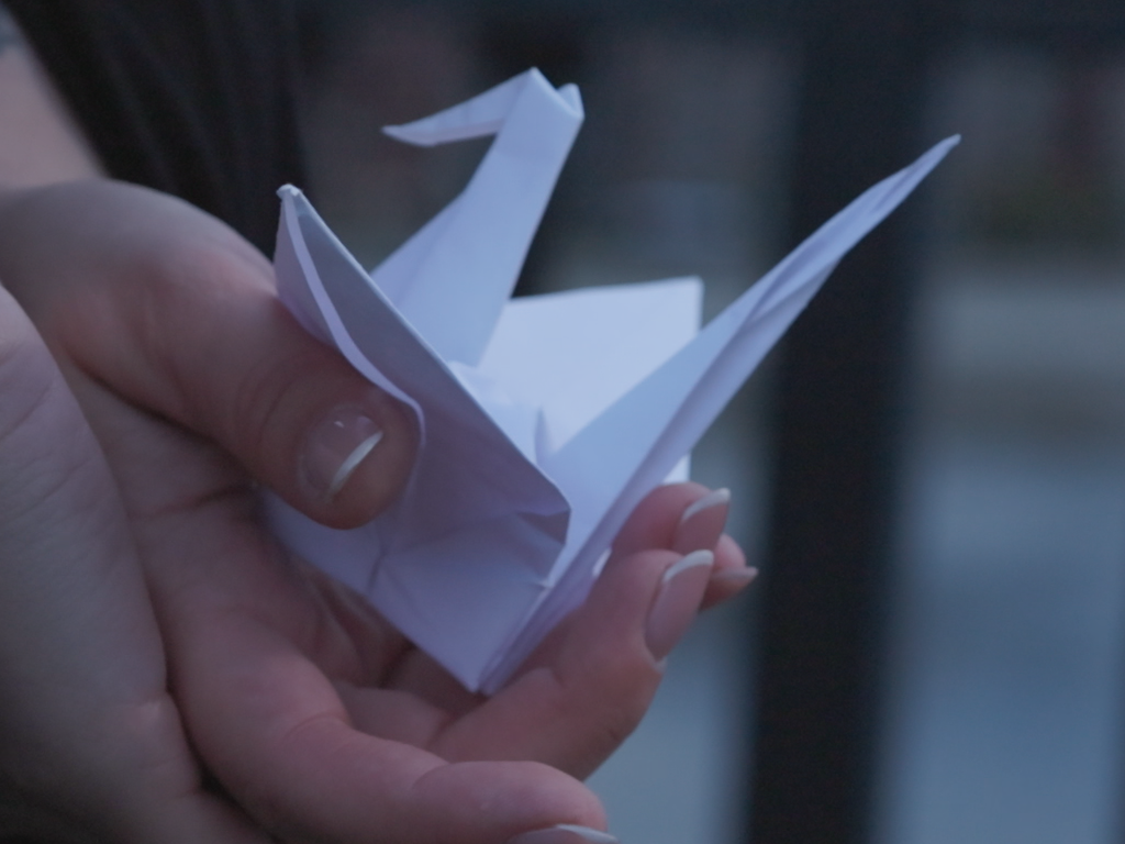 Амура, Envtn — Выдыхаю (Stills from Mood video). Xstazia — музыкальные обложки, арт-дирекшн, режиссура и креативное продюссирование