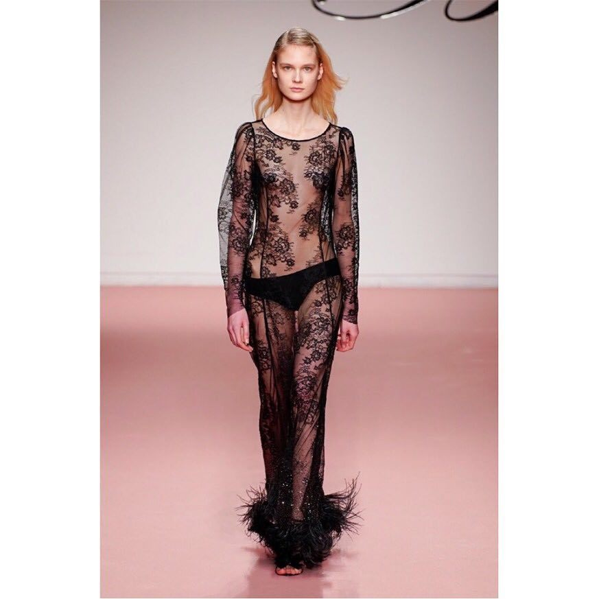 Alina E. Modeling agency TM MODELS