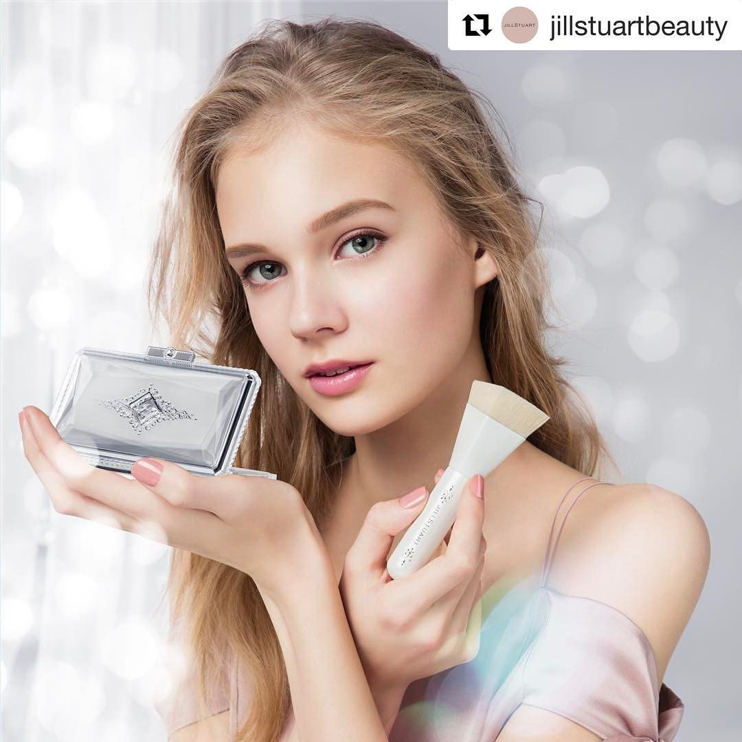 Alina E. Modeling agency TM MODELS