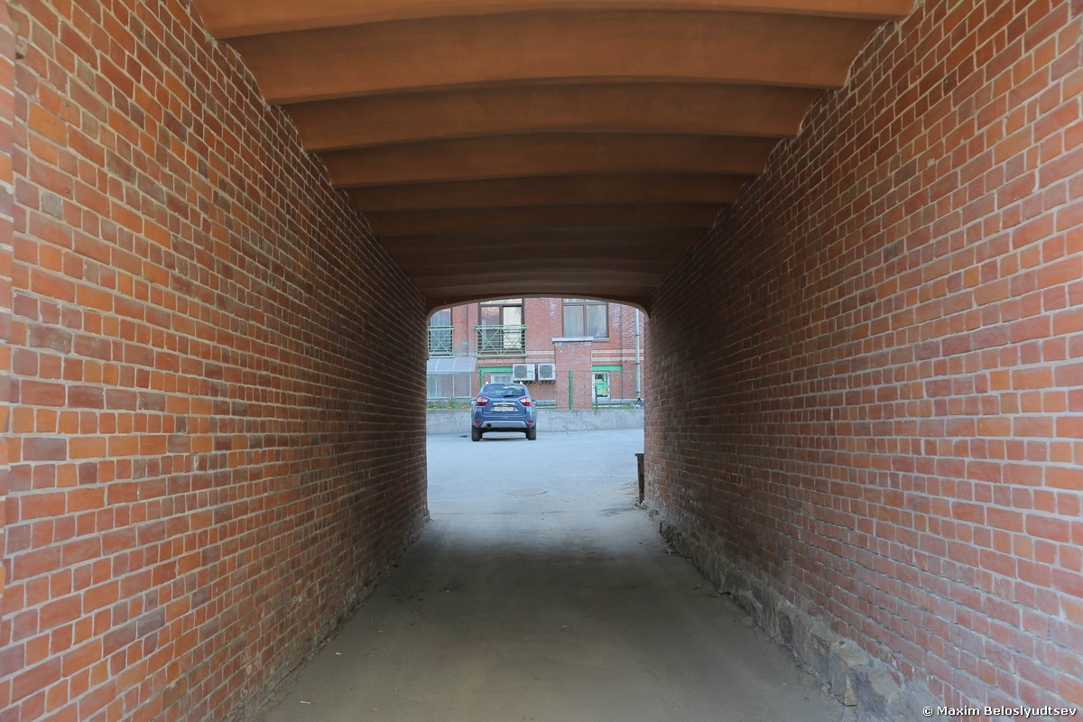 Г. Новосибирск. Студия Максима Белослюдцева