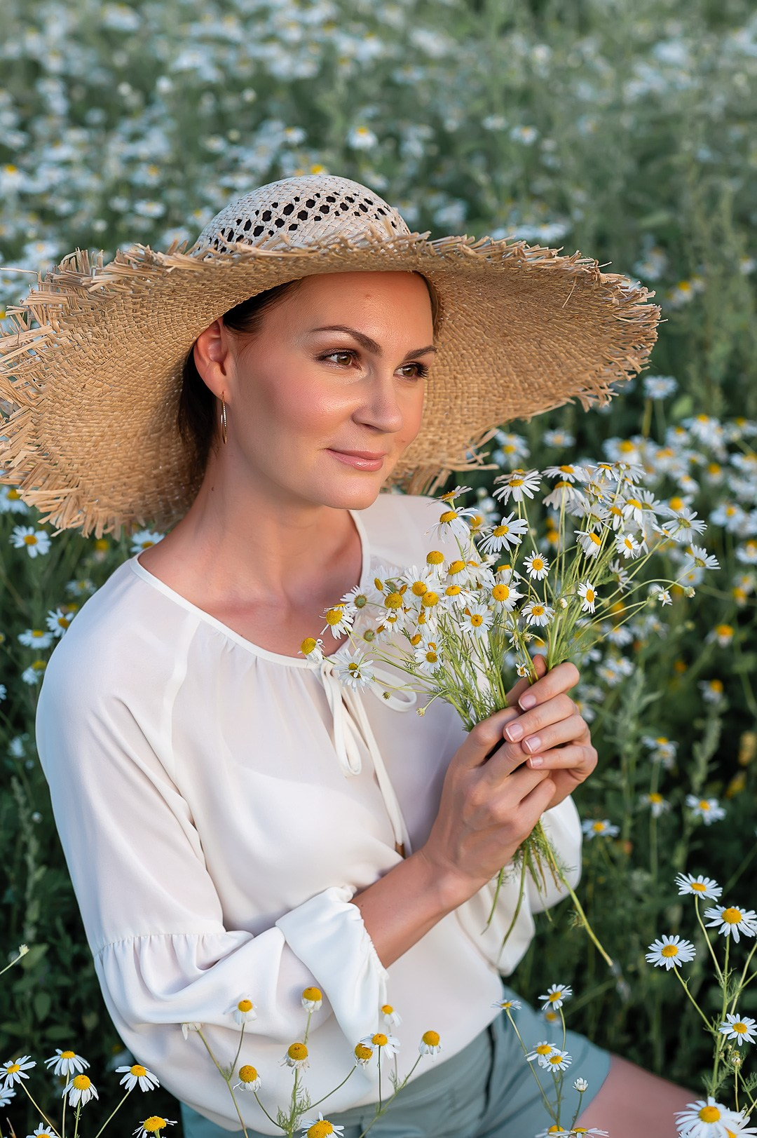 Фотосессия в ромашках. Фотосессии в Москве, женский и семейный фотограф Юлия Михайленко
