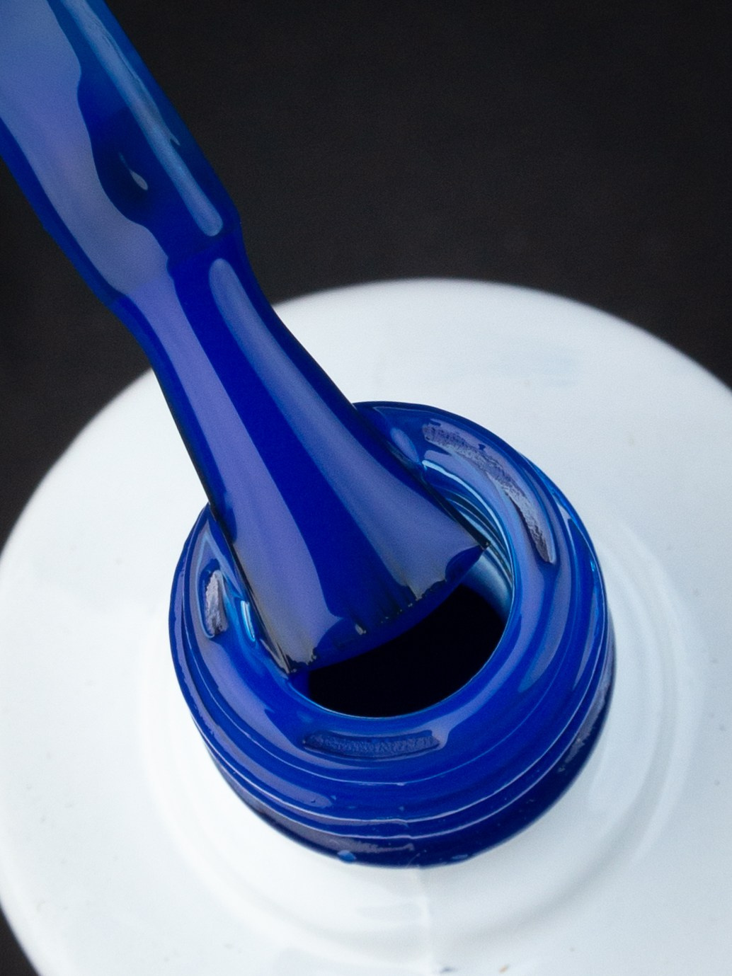 Kira на чёрном. Александр Стряпунин — предметный фотограф в Улан-Удэ