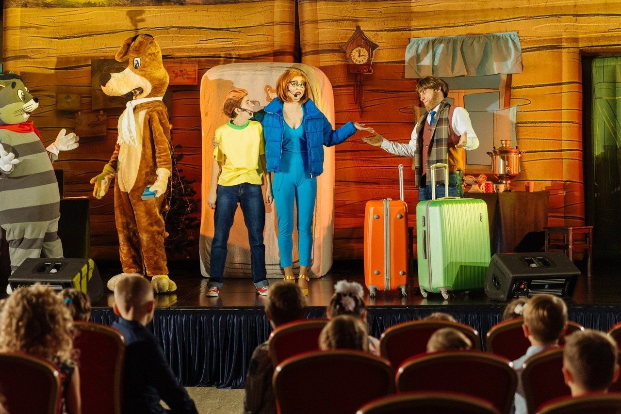 Детская Новогодняя Елка. Портфолио свадебного фотографа. Роман Каргаполов