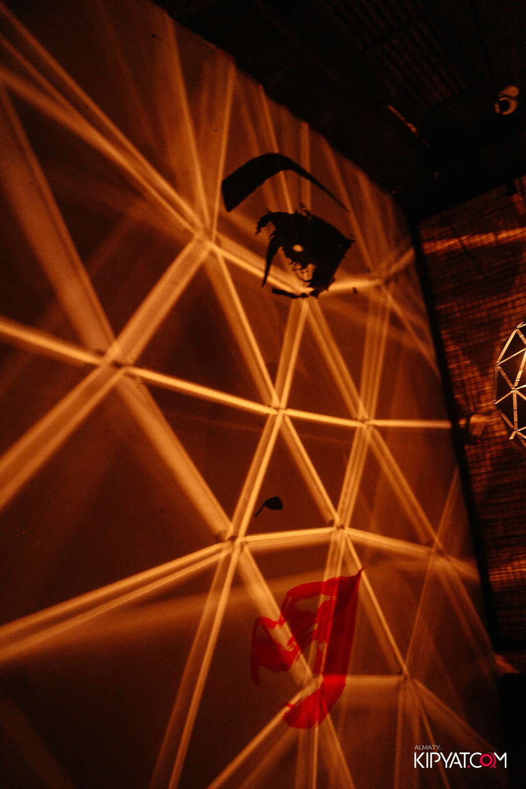 ARAGOSTA. КИПЯТКОМ АЛМАТЫ!