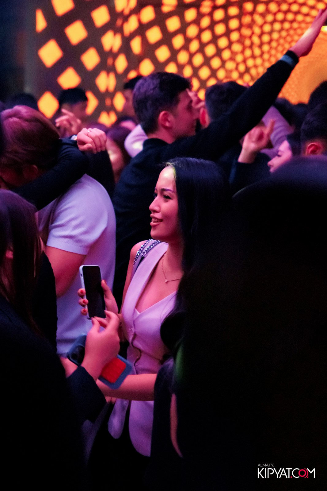 EVENT BAR. КИПЯТКОМ АЛМАТЫ!