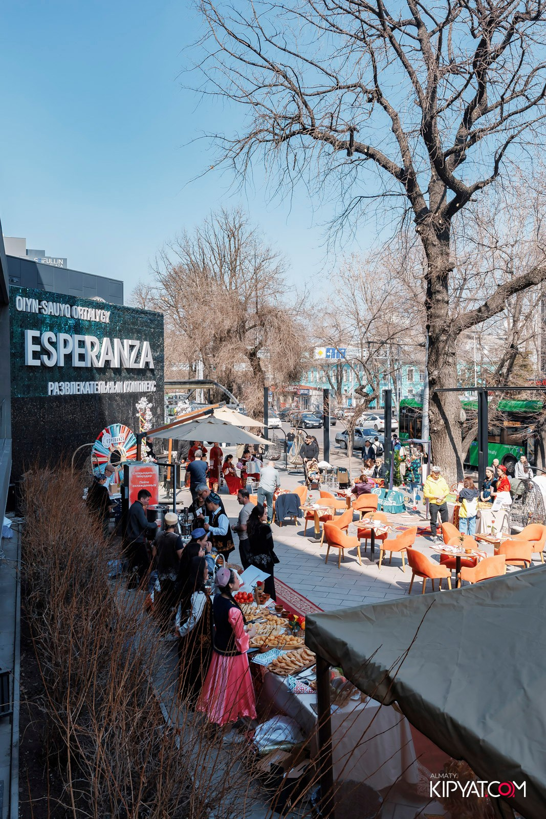НАУРЫЗ В ESPERANZA — ФЕСТИВАЛЬ АЛЛЕЯ ВКУСОВ. КИПЯТКОМ АЛМАТЫ! Фотосъемка мероприятий в Алматы