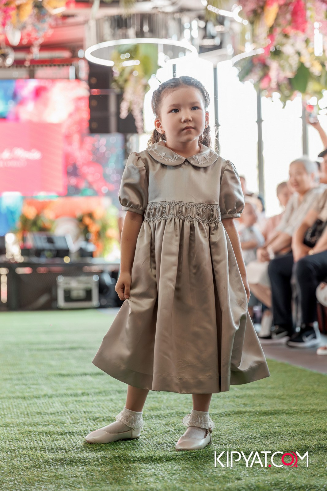 PROM KIDS FASHION SHOW. КИПЯТКОМ АЛМАТЫ!