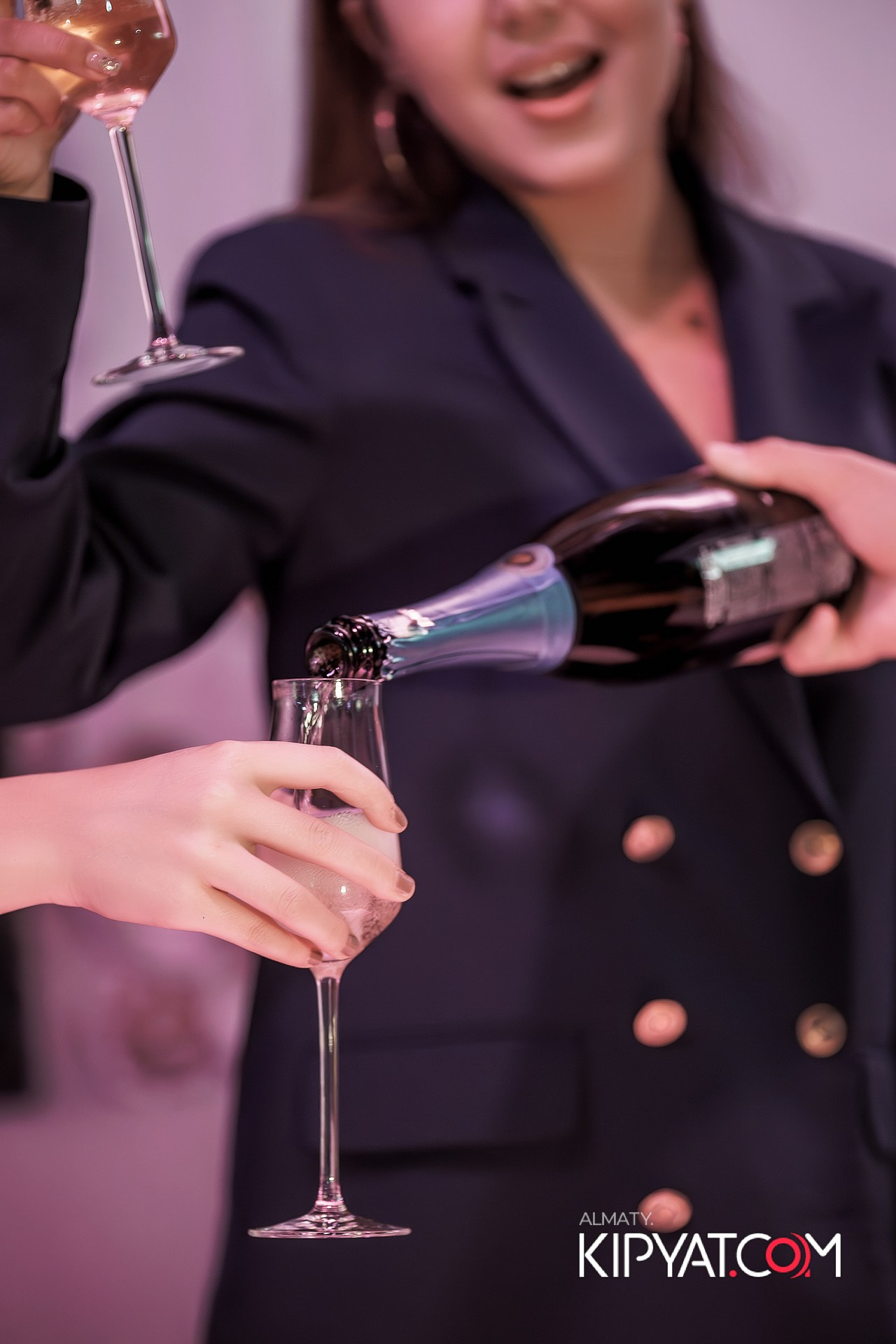 BarFly. КИПЯТКОМ АЛМАТЫ!