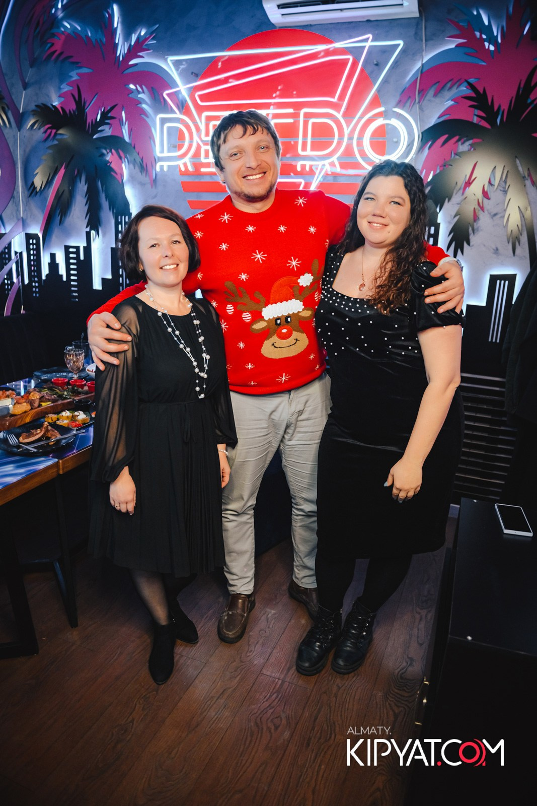 УХО И МЕДВЕДЬ НА ГАГАРИНА. КИПЯТКОМ АЛМАТЫ!