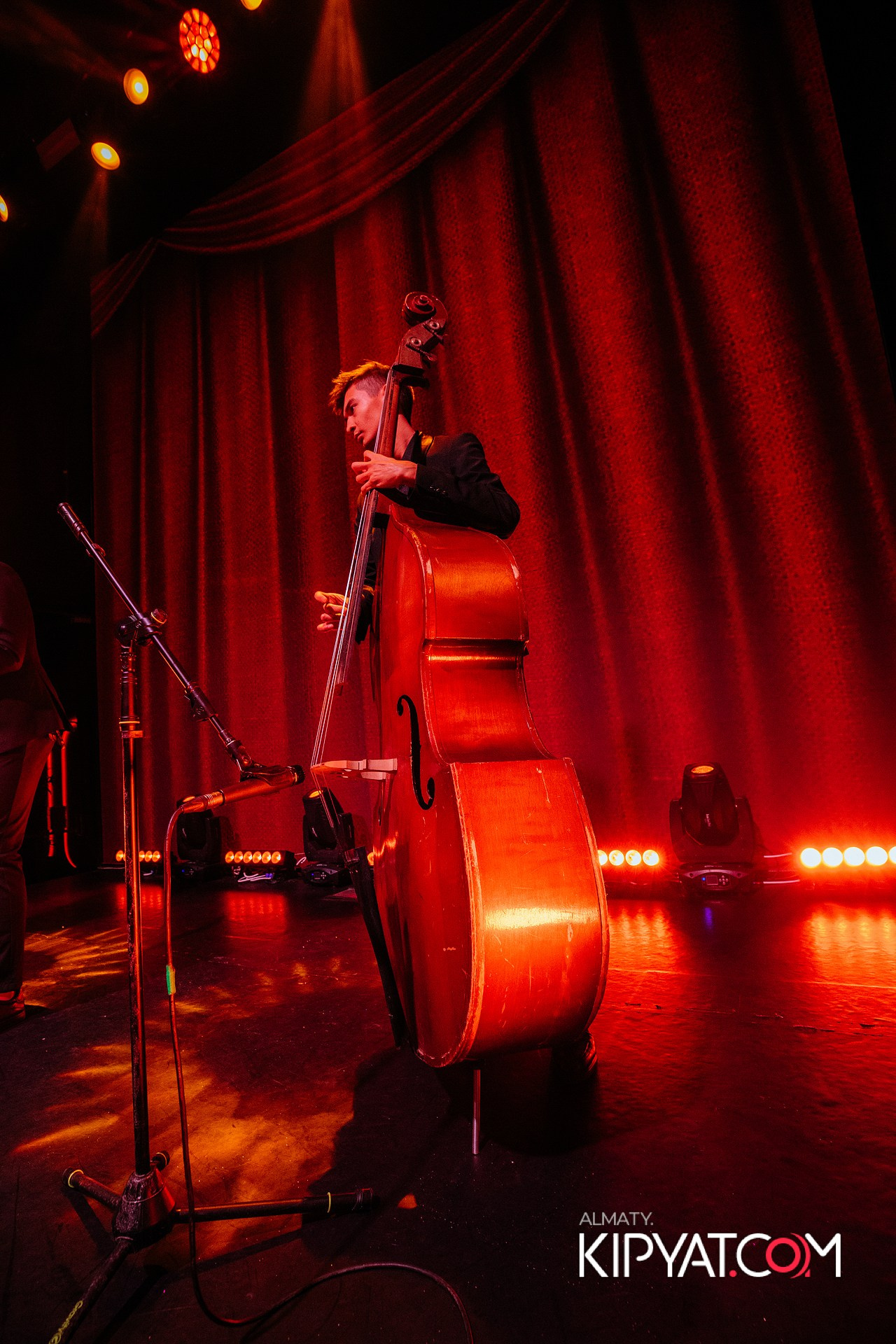 QUEEN. КИПЯТКОМ АЛМАТЫ!