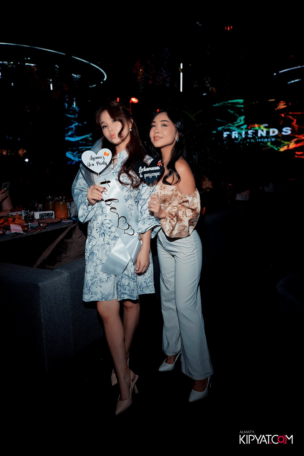 FRIENDS BAR & TERRACE. КИПЯТКОМ АЛМАТЫ!