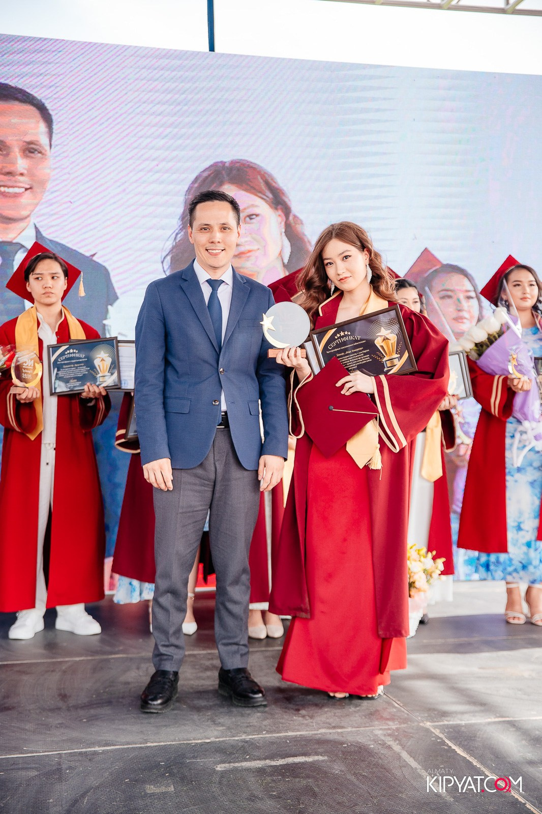 ВРУЧЕНИЕ ДИПЛОМОВ — НАРХОЗ КОЛЛЕДЖ. Part 4. КИПЯТКОМ АЛМАТЫ!