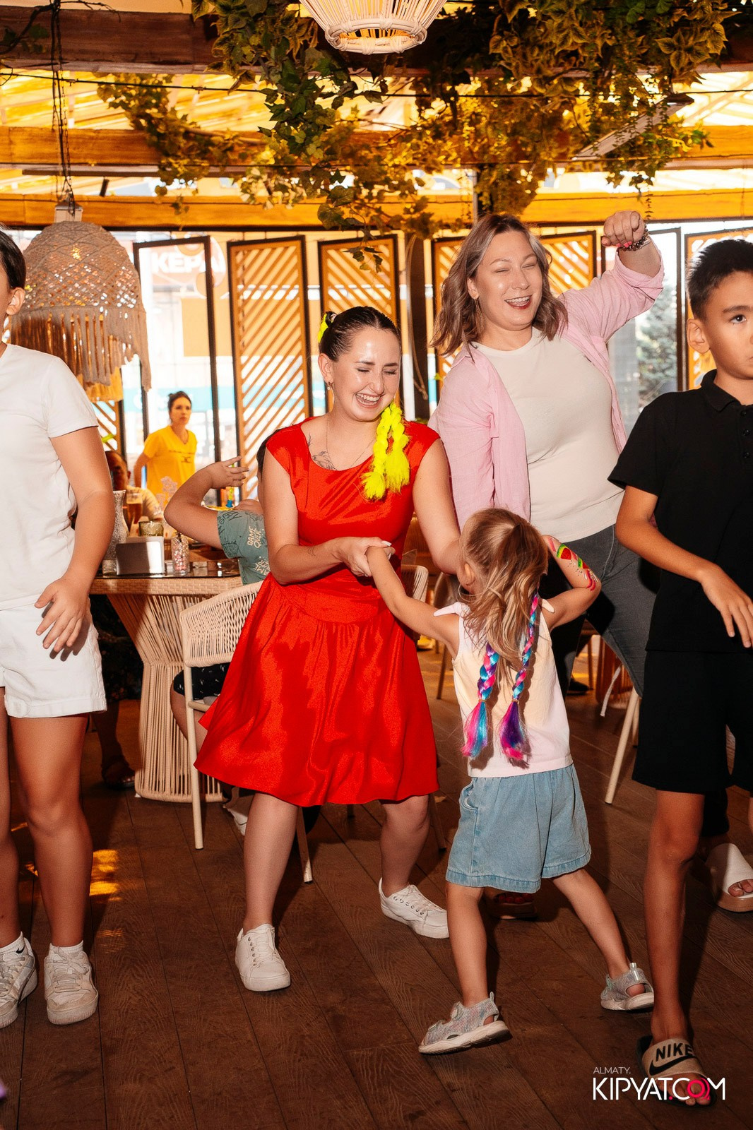 АРБУЗНАЯ ВЕЧЕРИНКА В FORT VERNYI. КИПЯТКОМ АЛМАТЫ!