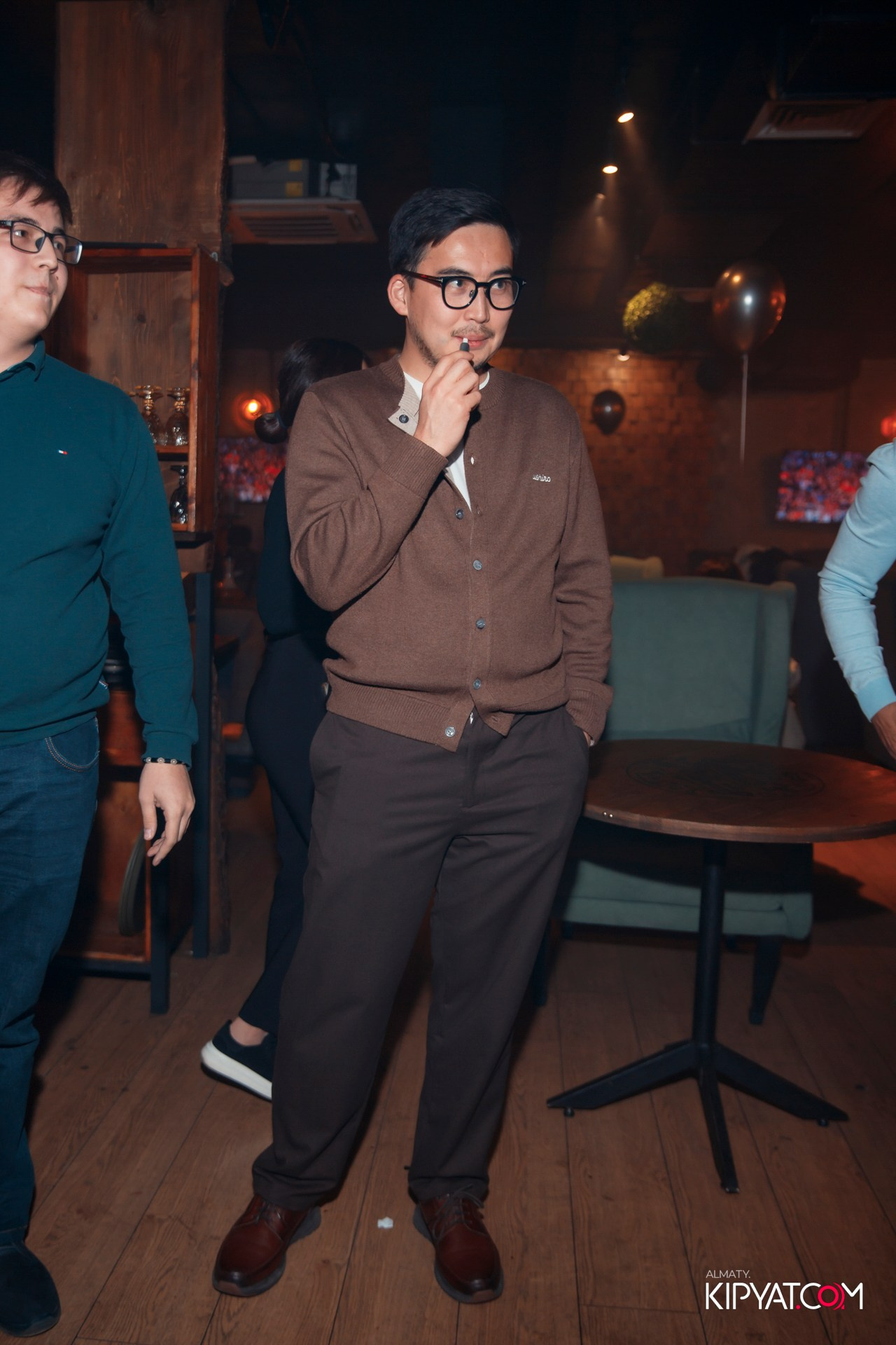 ДЕНЬ РОЖДЕНИЯ MYATA LOUNGE MENDYKULOVA. КИПЯТКОМ АЛМАТЫ! Фотосъемка мероприятий в Алматы