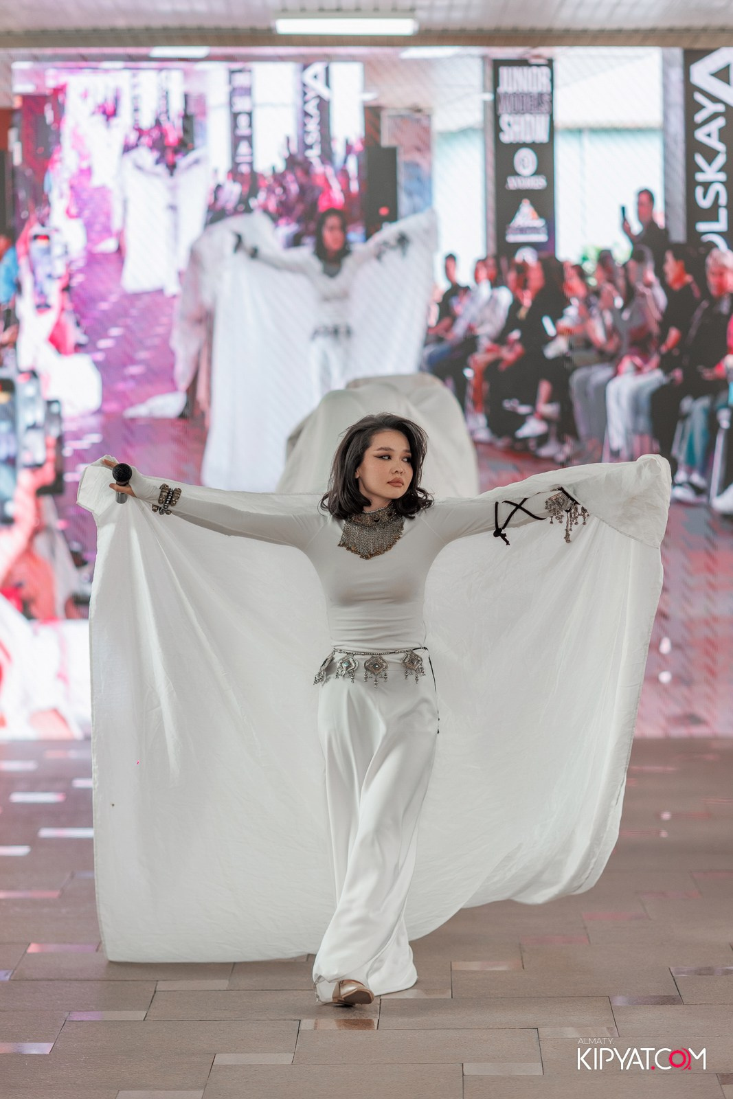 JUNIOR FASHION SHOW. КИПЯТКОМ АЛМАТЫ!