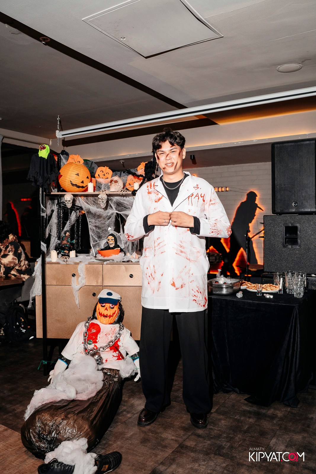 HALLOWEEN — ПИНТА MEGA ALMA-ATA. КИПЯТКОМ АЛМАТЫ!