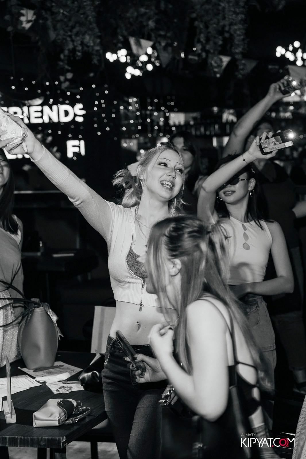 MUNCHEN PUB. КИПЯТКОМ АЛМАТЫ!