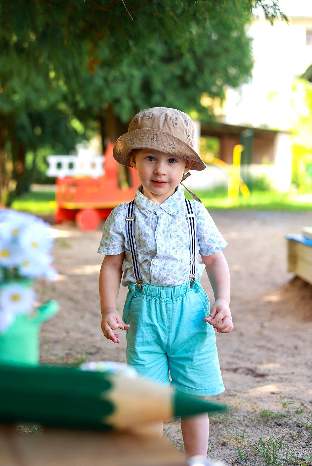 Лето Улица. Выпускные альбомы в Иваново в детский сад и школу. Александр и Светлана Янкины