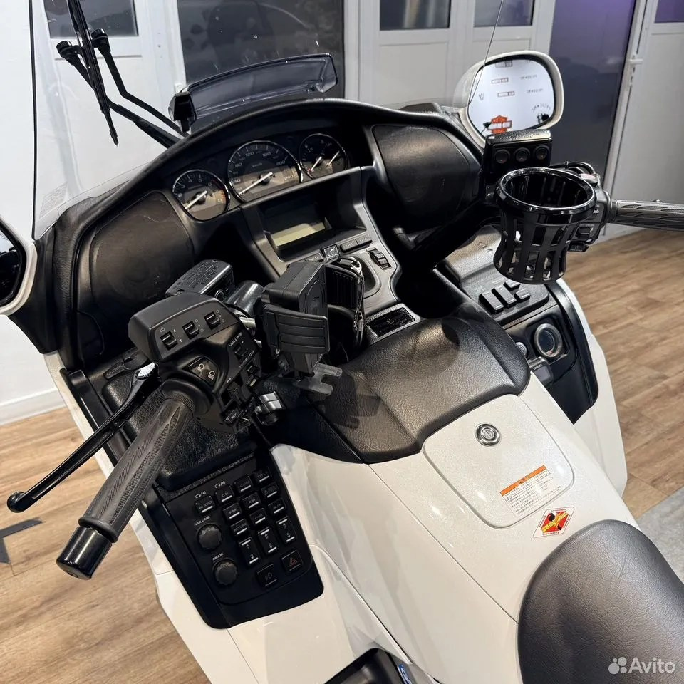 2017 honda Goldwing (White Pearl). Hello Davidson, Москва. Только хорошие мотоциклы…
