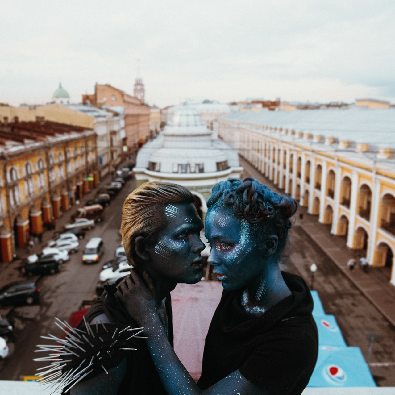 Современная концептуальная фотография о теле, уязвимости и идентичности. Визуальная практика на стиле честности, пост-иронии и искусства.Рекламная фотография, Концептуальная фотография, Современный художник, Психология, Коммерческий фотограф, Репортажный фотограф, Стрит фотография, Арт, Сюрреализм, Мобильная фотография, Снято на айфон, Дима Бурза