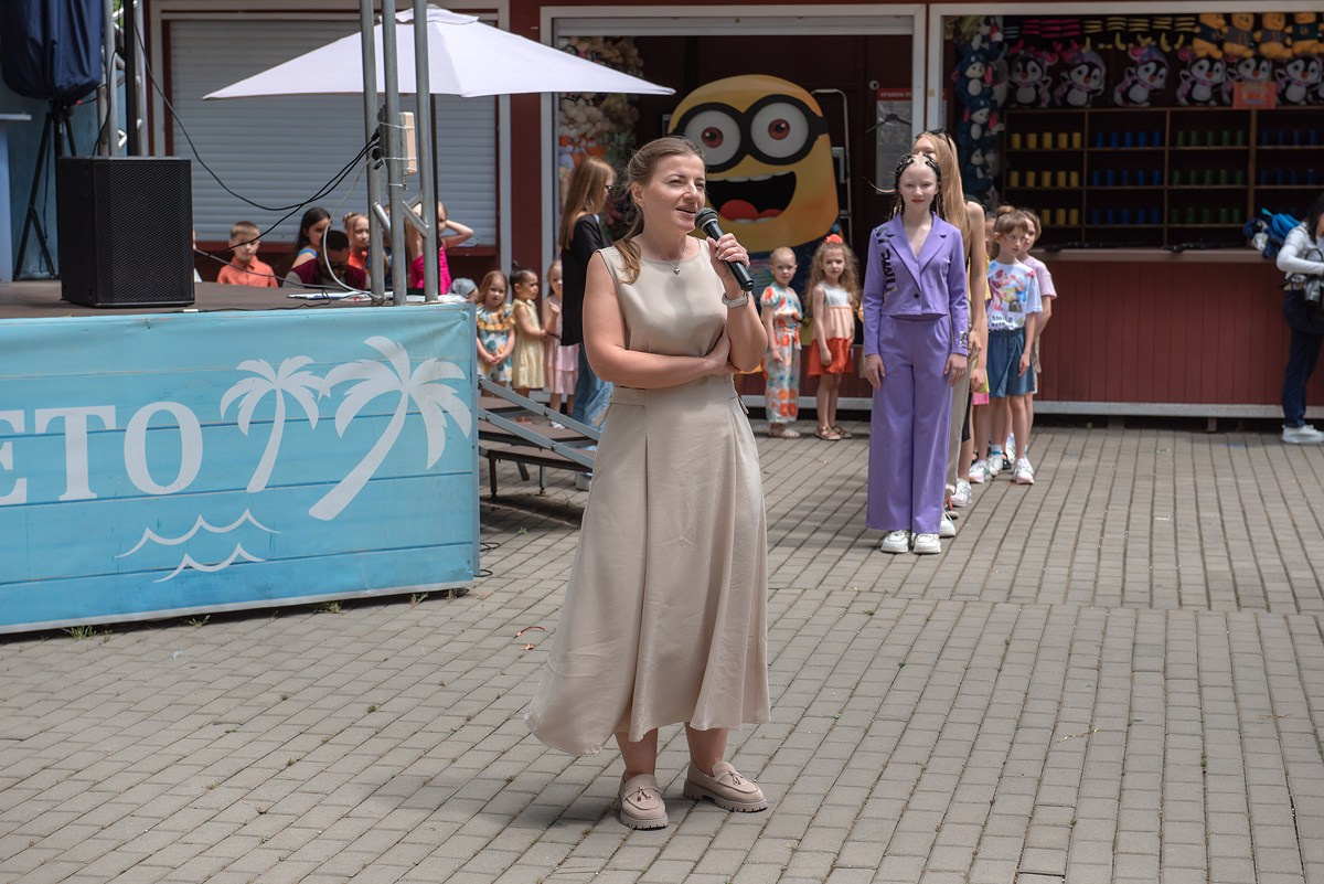 Парк Ривьера дефиле HAPPYkids. Семейный и коммерческий фотограф в Сочи Александр Бодунов