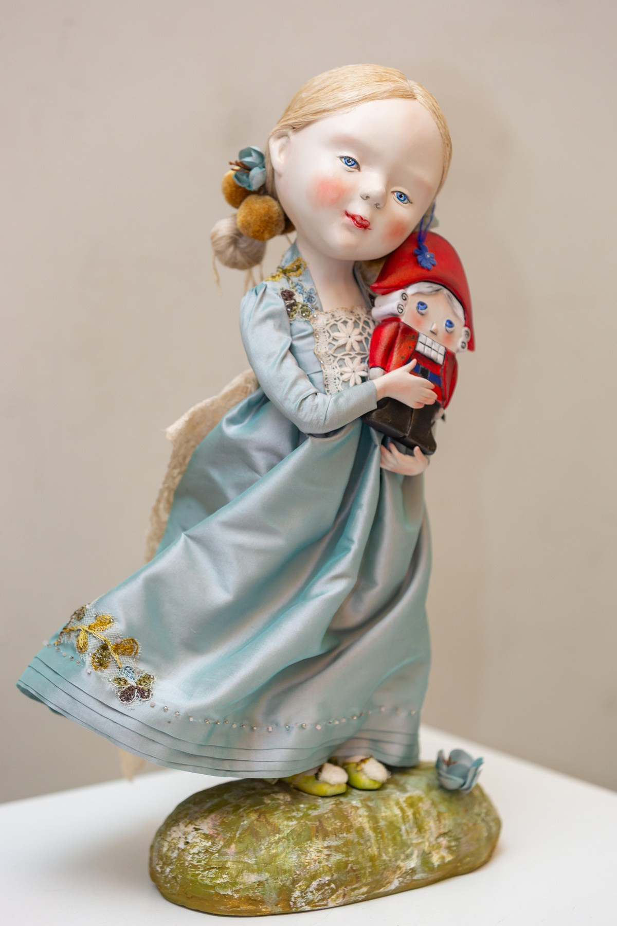 Открытие выставки DollArt «Русский стиль — Серебряный век», март 2026 г. Портретные фотографы в Москве — Анна и Алексей Бородины