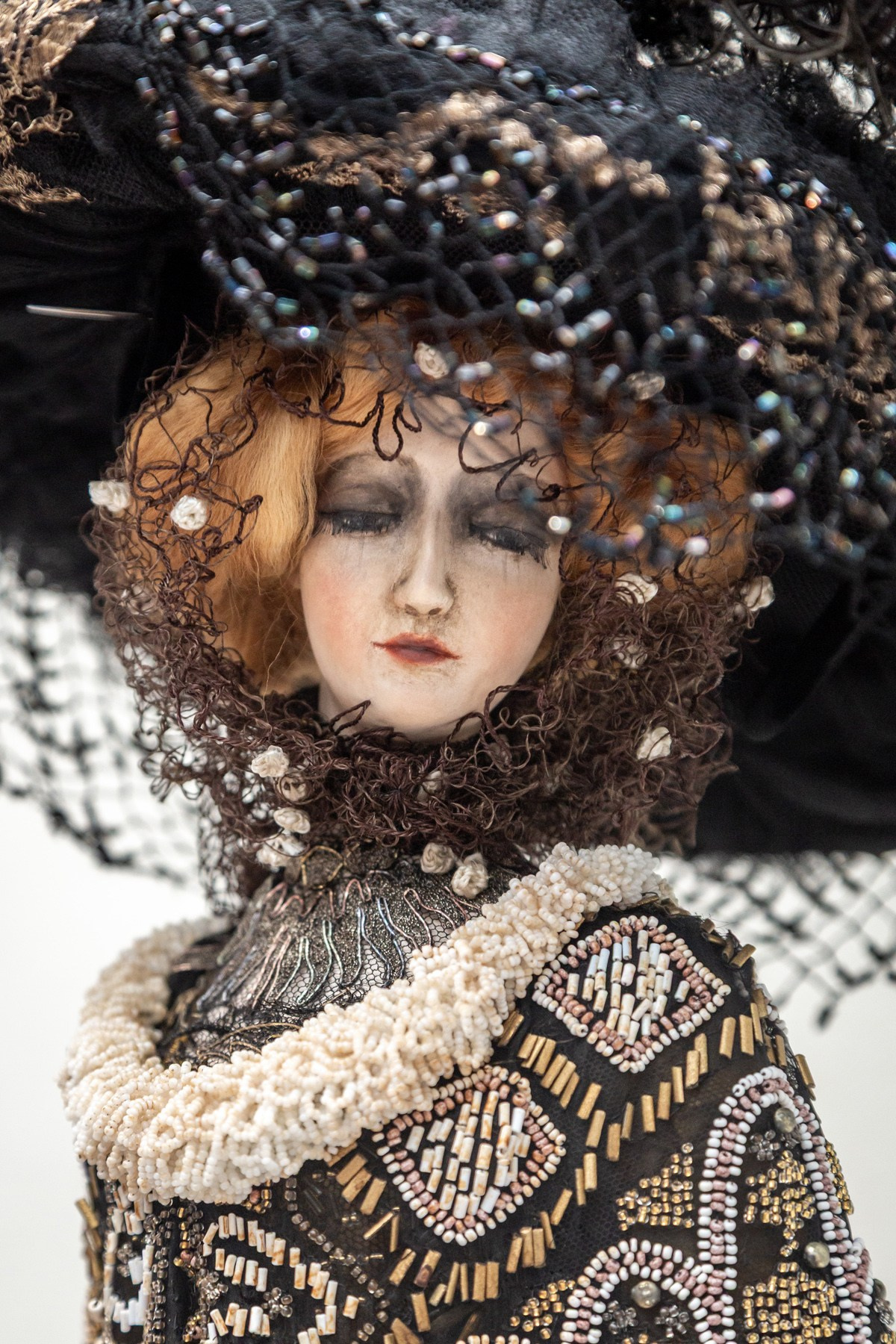 Открытие выставки DollArt «Русский стиль — Серебряный век», март 2026 г. Портретные фотографы в Москве — Анна и Алексей Бородины