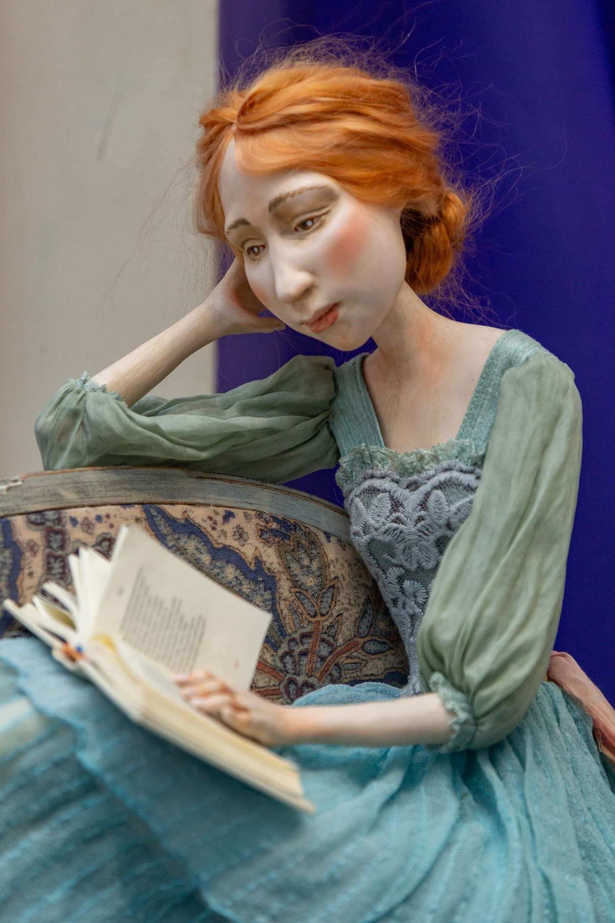 Открытие выставки DollArt «Русский стиль — Серебряный век», март 2026 г. Портретные фотографы в Москве — Анна и Алексей Бородины