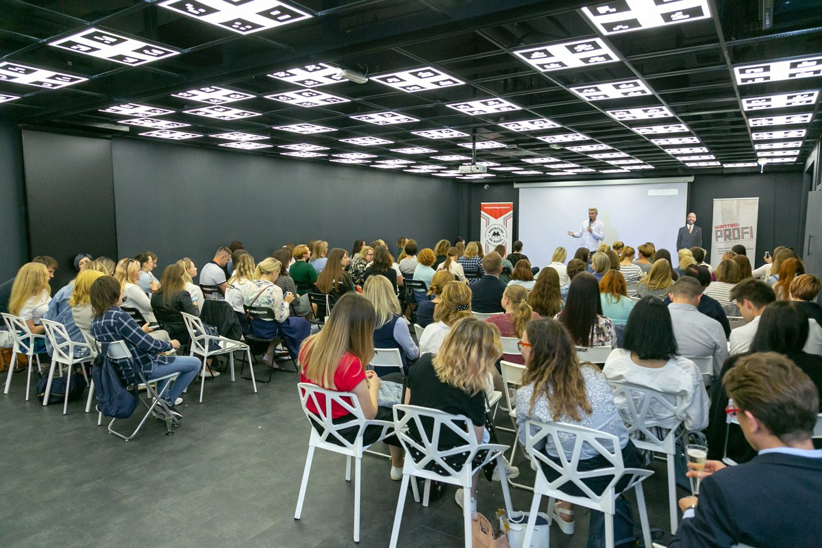 Конференция HR 3 сентября 2019 г. Портретные фотографы в Москве — Анна и Алексей Бородины