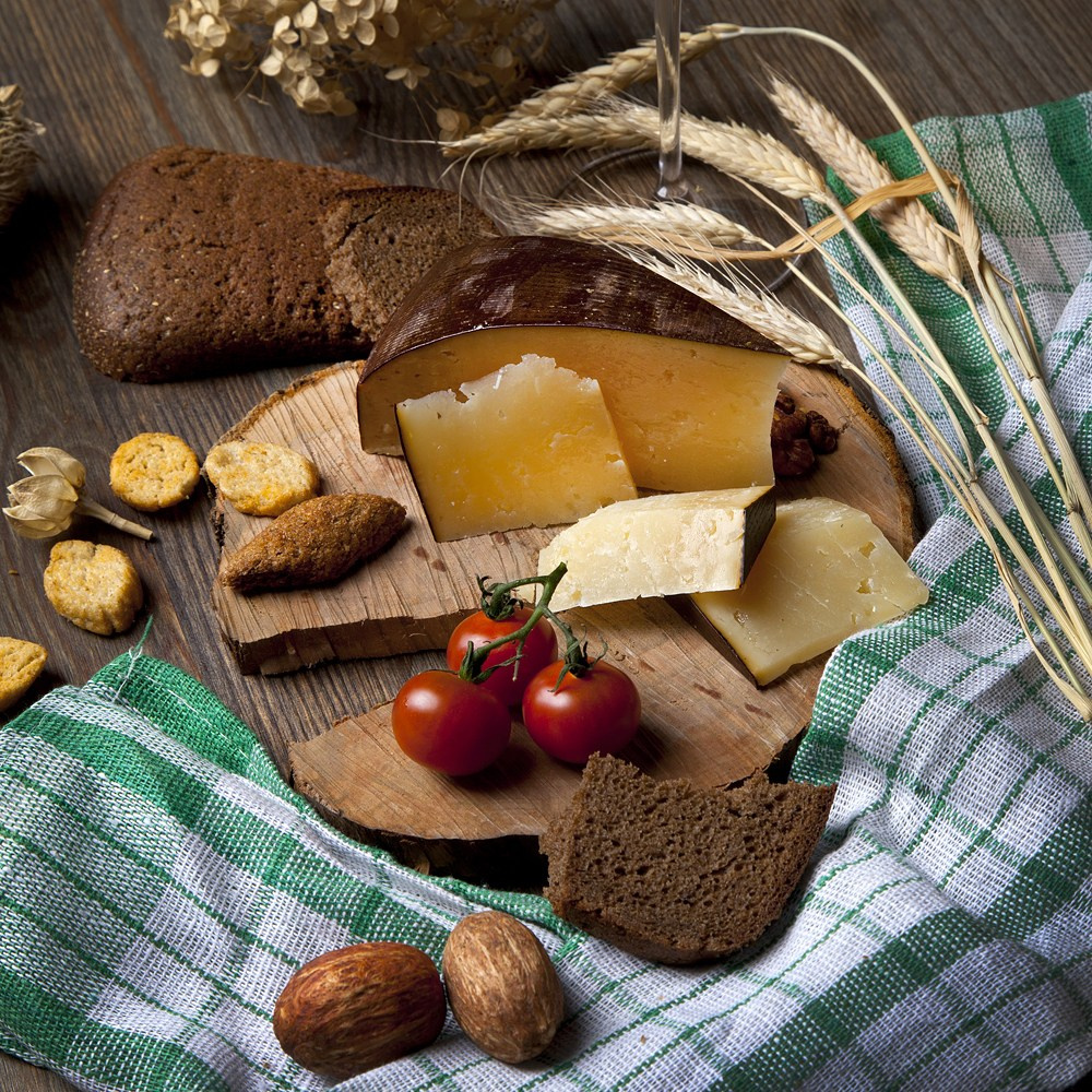 Рекламные фото. Сыры. Фотограф Мария Кольцова