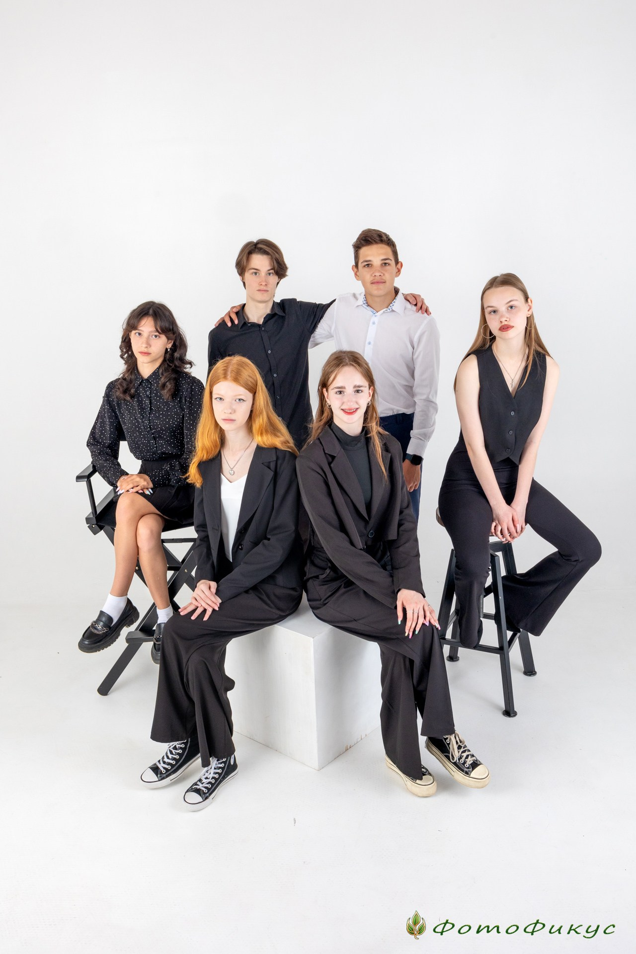 Старшеклассники. Студия. Фотографы Евгений и Екатерина. Фотофикус. Тюмень