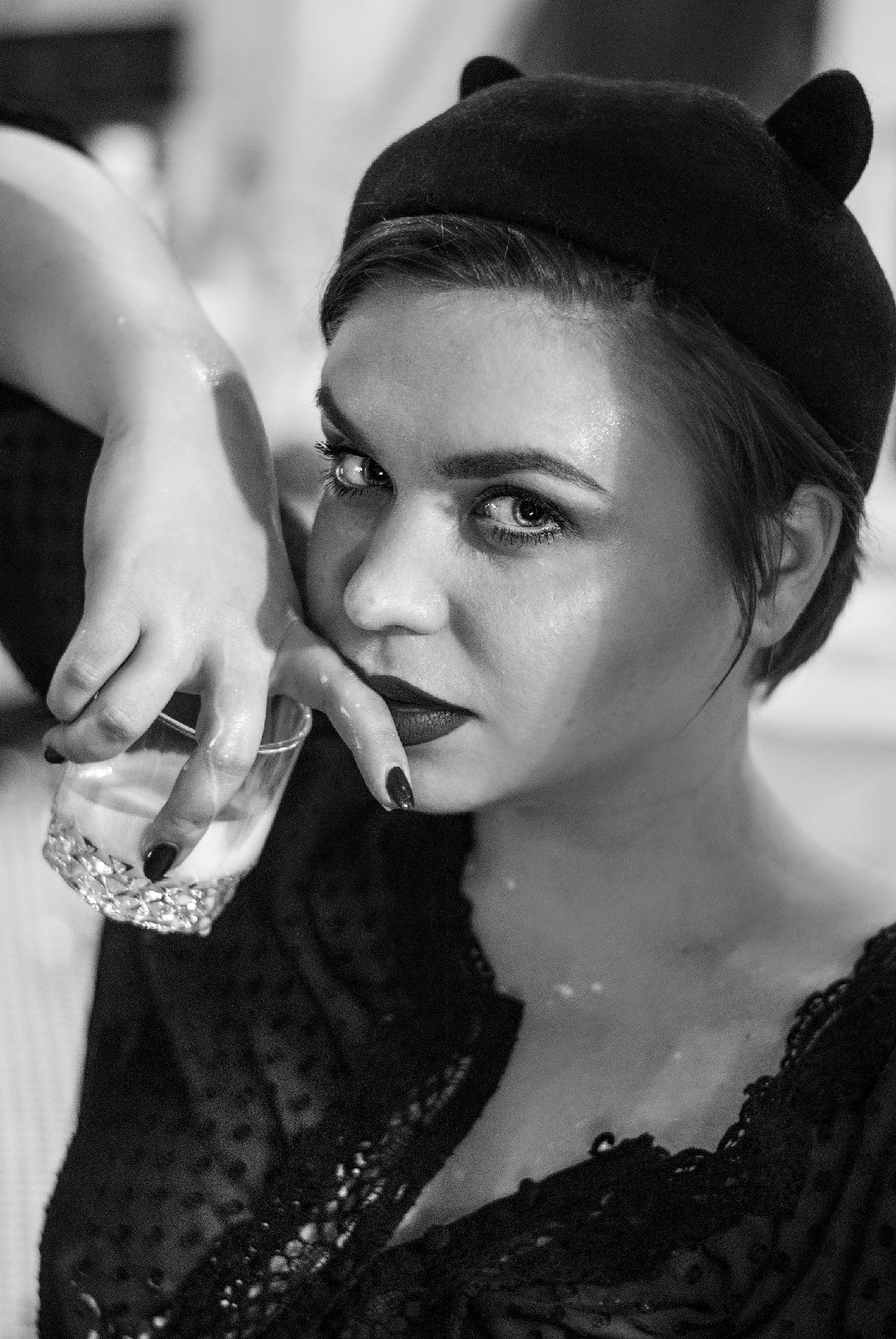 ЖЕНСКИЙ ПОРТРЕТ. Фотограф Юля Юнг