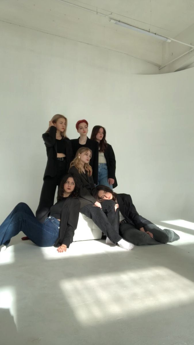 Групповые идеи в студии. Фотограф Белебей Абзалетдинов Артур