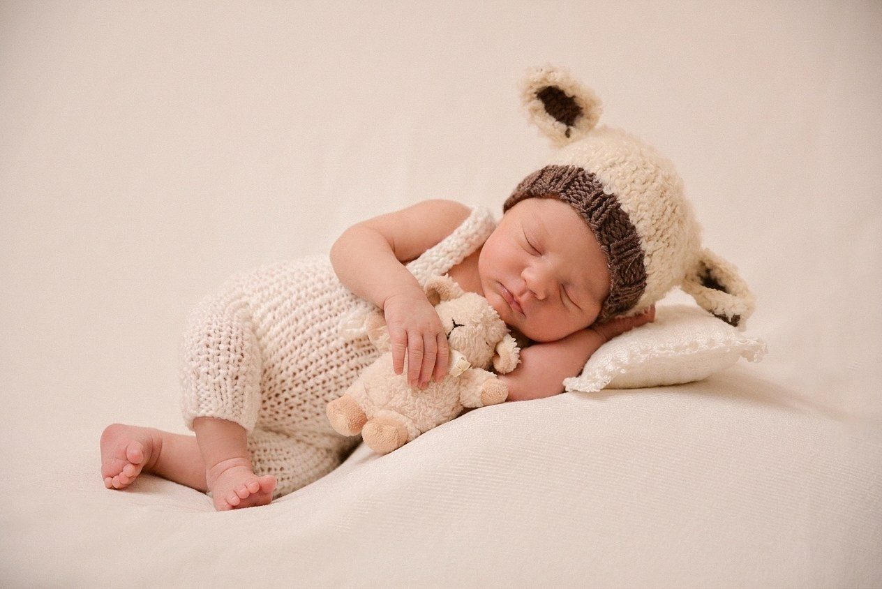 Newborn classic. Детский и семейный фотограф