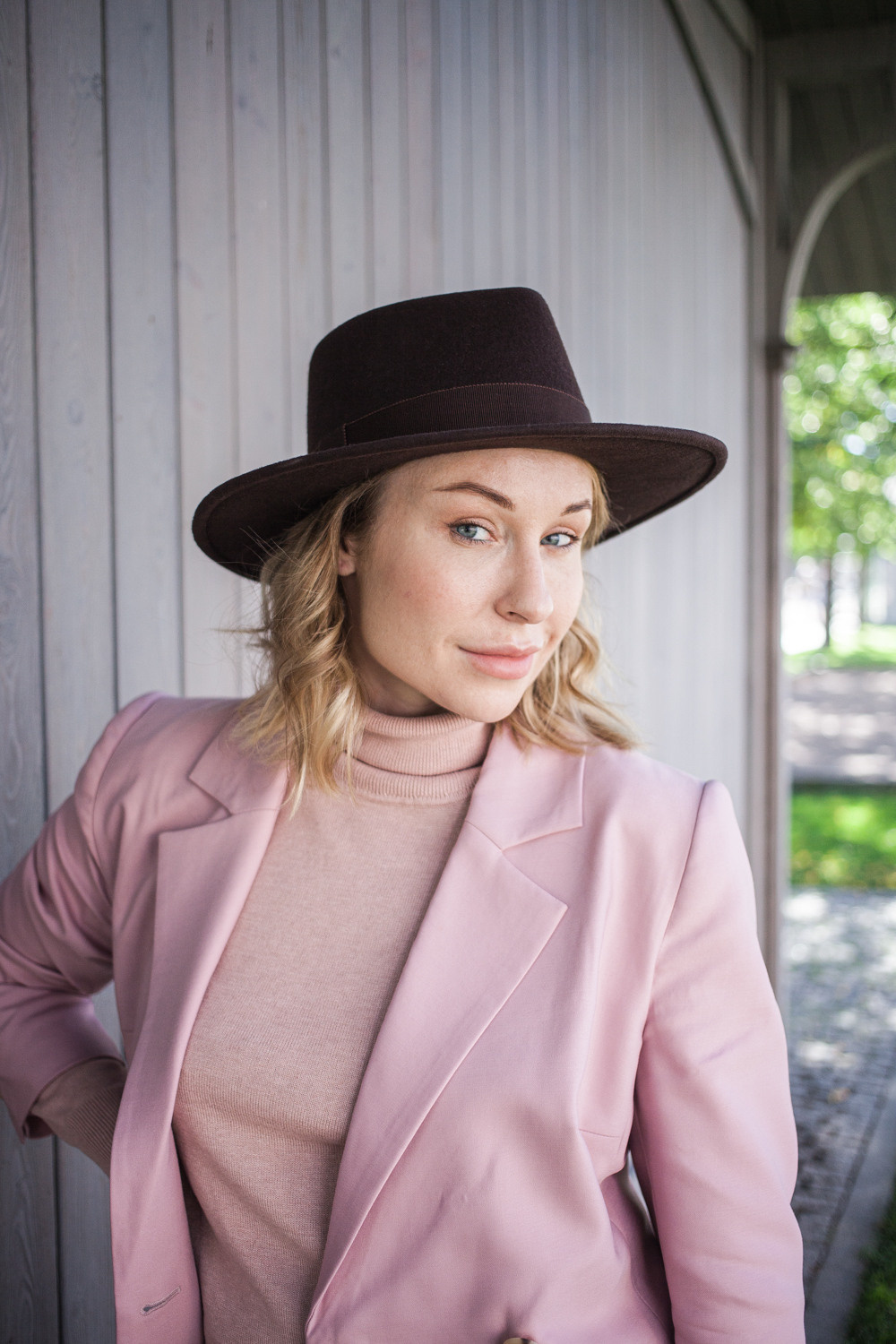 Kate, the casting director. Darin the photographer