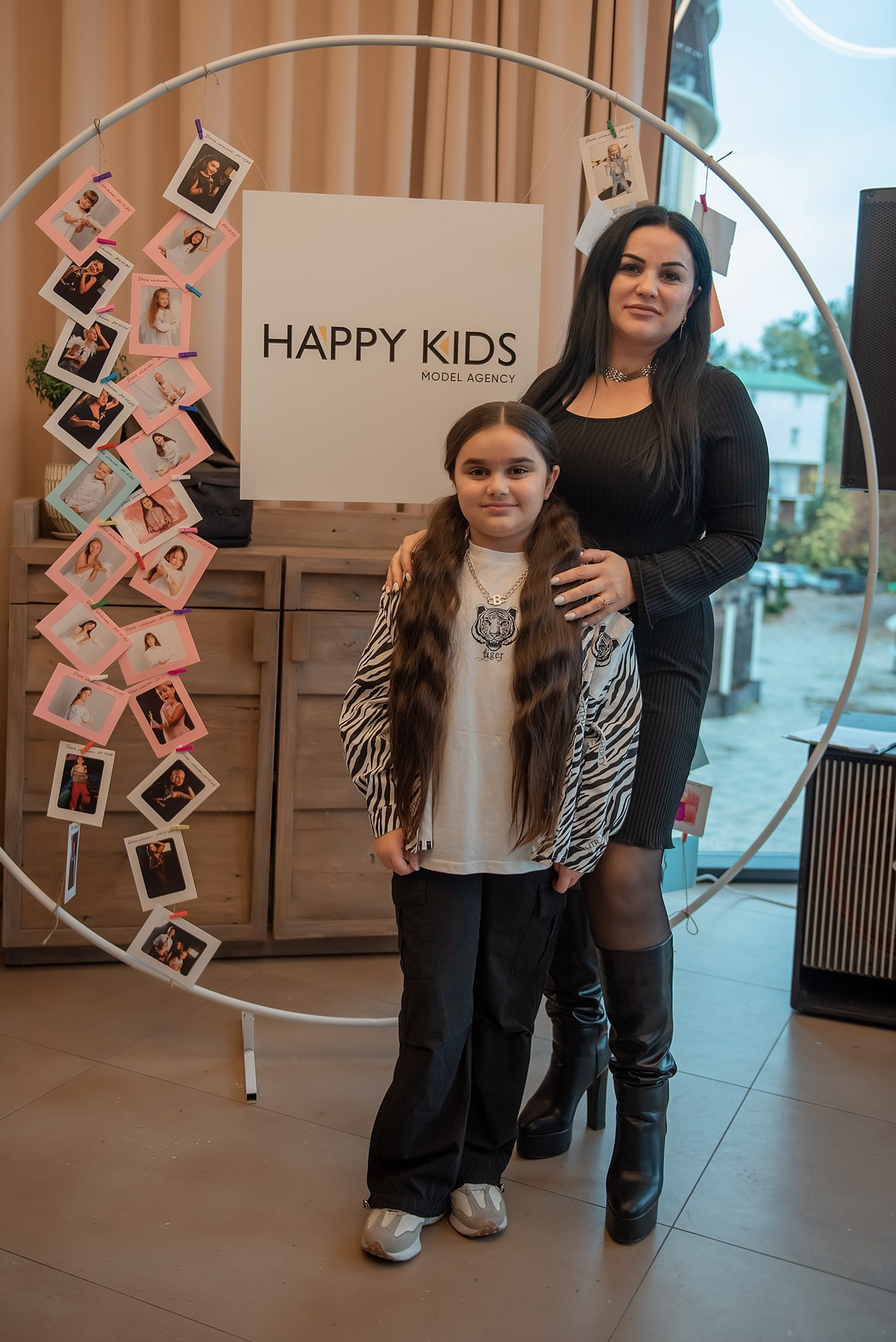 HAPPYkids дефиле в день мамы. Семейный и коммерческий фотограф в Сочи Александр Бодунов